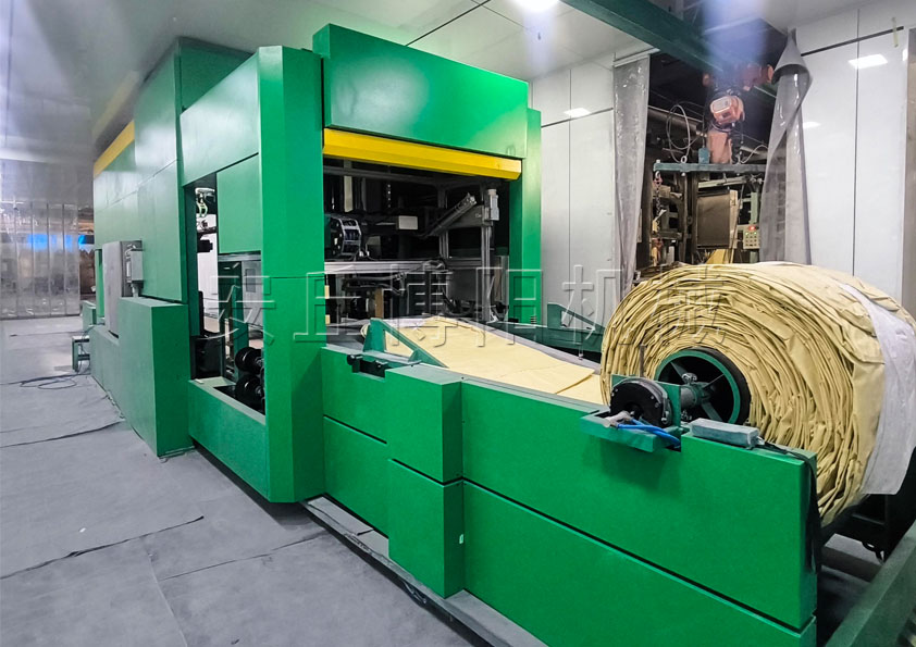 純堿全自動噸包包裝機現場、山東智能噸袋包裝系統介紹